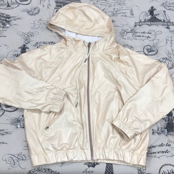 Zella Style Game Shine Hooded Jacket - Picture 5 of 11